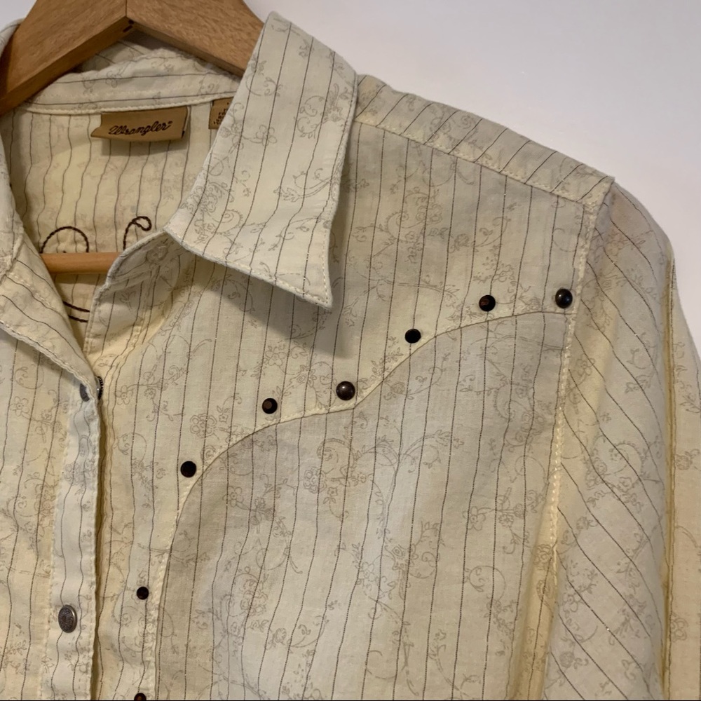 Wrangler | Button Down Rodeo Shirt - Picture 3 of 16